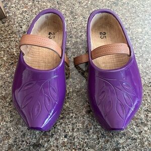 purple wood clogs size 9
